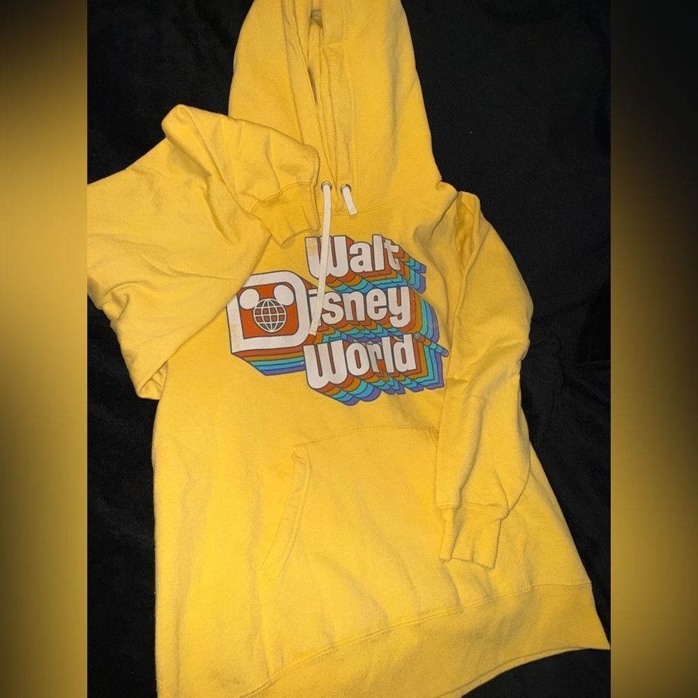 Disney World Vintage style Hoodie Size S Yellow Sweatshirt Retro Logo 70s